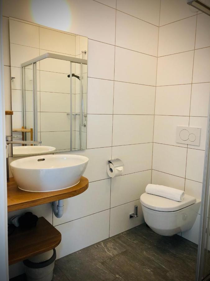 L'Auberge De Mezieres Екстериор снимка