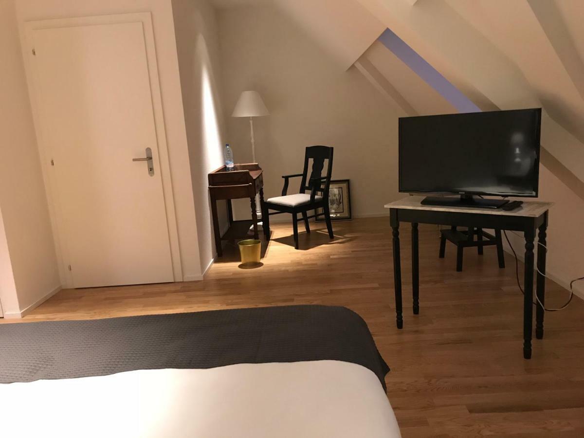 L'Auberge De Mezieres Екстериор снимка